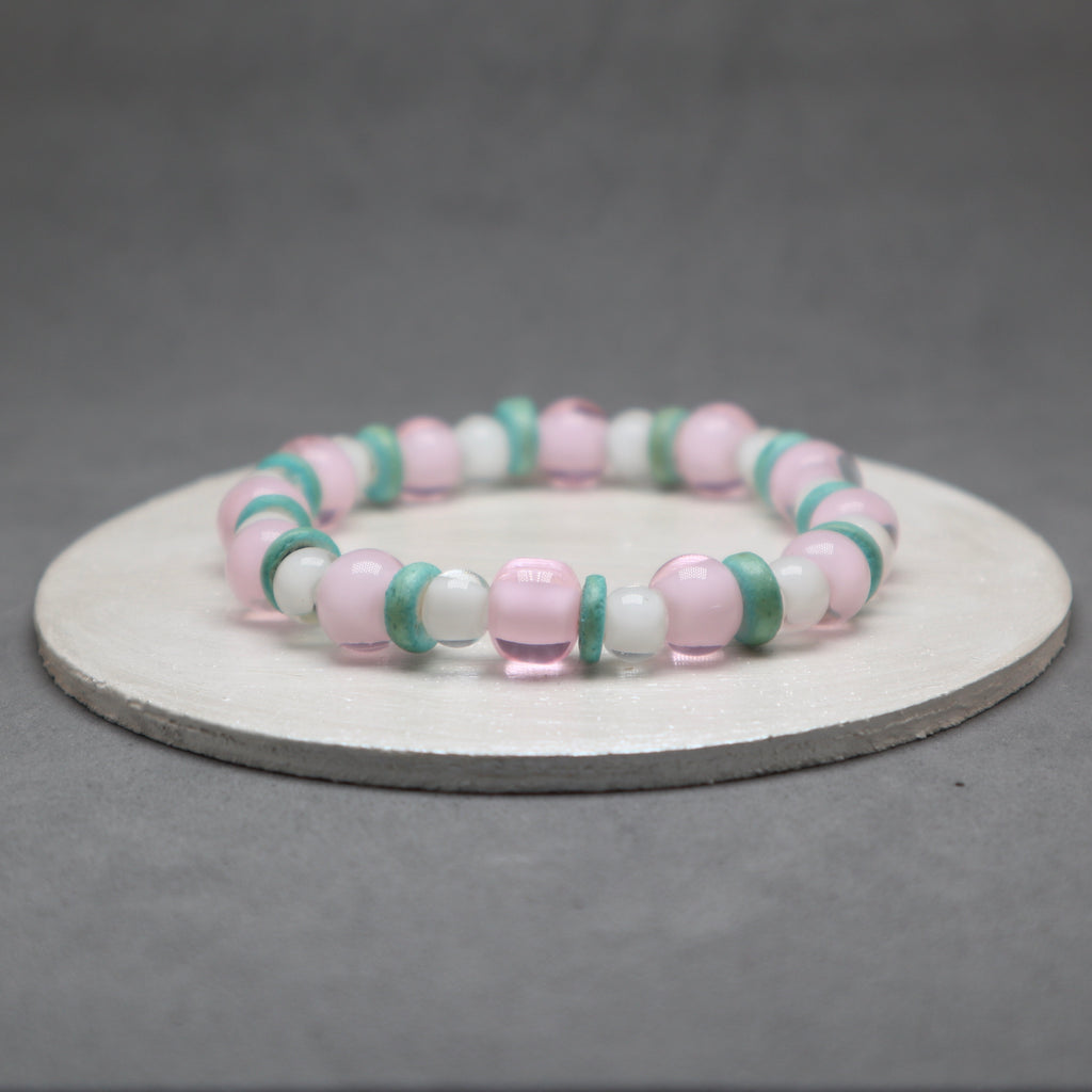 heart glass bracelet pink, white and green coconut heishi